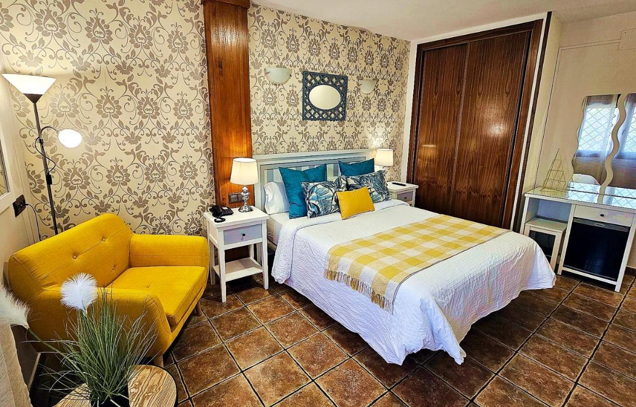 Hotel Medina De Toledo Exteriör bild
