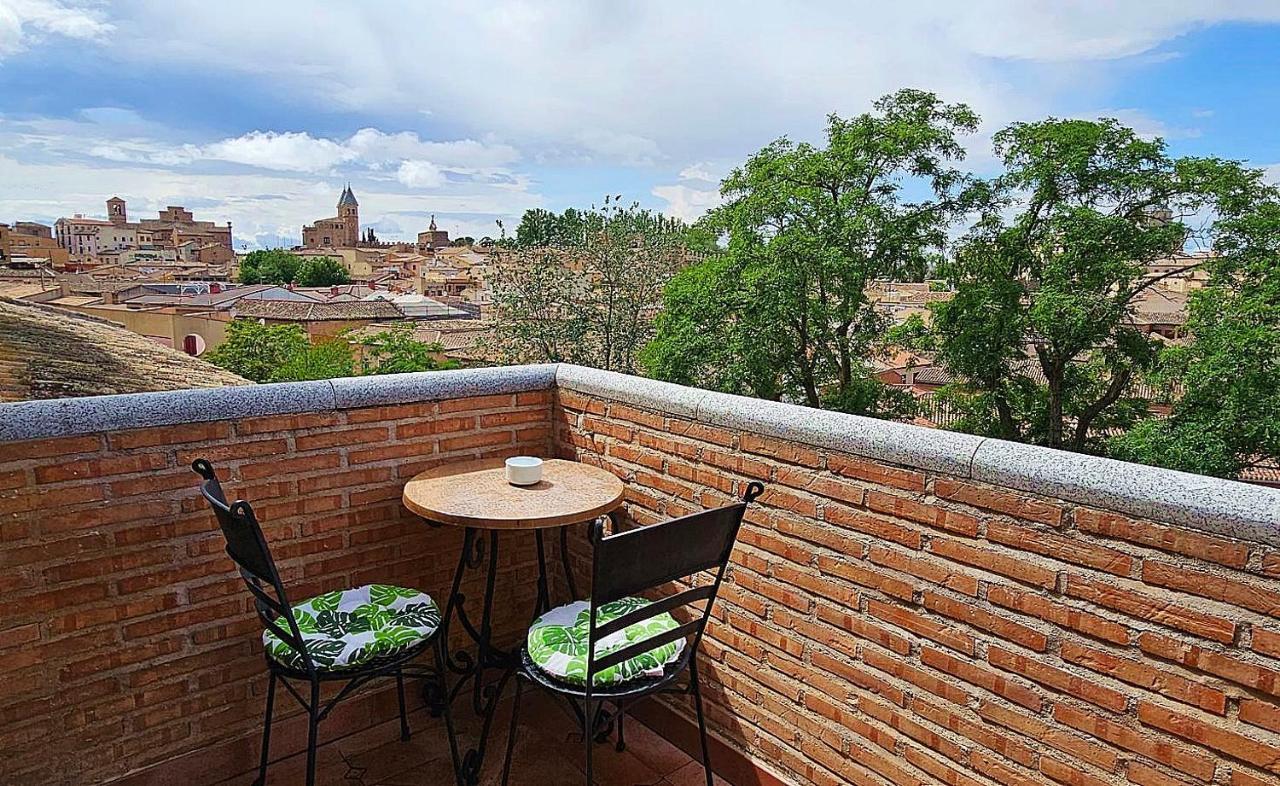 Hotel Medina De Toledo Exteriör bild